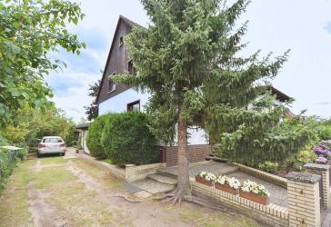 Großzügiges 1-2-Familienhaus mit Keller auf weitläufigem Grundstück in Meinersen!