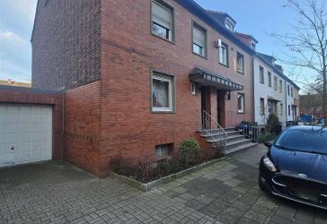 Ankommen & wohlfühlen - Reihenendhaus mit Gartenparadies und Ausbaufläche