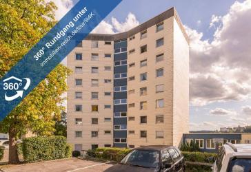 Großzügige 2-Zimmer-Wohnung mit natürlich belichteter Küche, Tageslichtbad und geräumigen Balkon