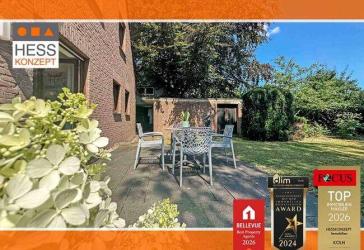 MODERIERTER PROFI-FILM: Freistehendes Einfamilienhaus mit uneinsehbarem Garten und Garage