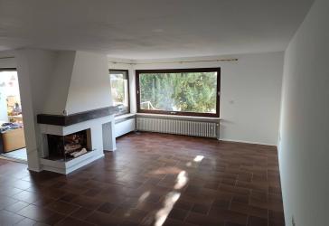 Modernes Apartment mit Wintergarten in Kitzingen