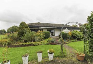 Wohlfühloase: Zuhause in schöner, ruhiger Lage in Monschau - 2 Bungalows und Einliegerwohnung