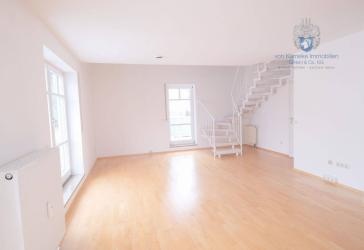 Zentrumsnahe 4-Zimmer-Maisonette in begehrter Stadtlage - 3 Balkone & TG