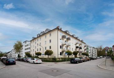 Vermietete 3-Zimmer-Wohnung mit Balkon in Milbertshofen
