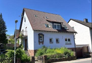 Hochwertig modernisiertes Einfamilienhaus in Otterberg