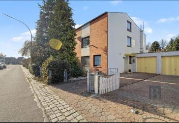 Gepflegte Doppelhaushälfte mit Garage in Leherheide