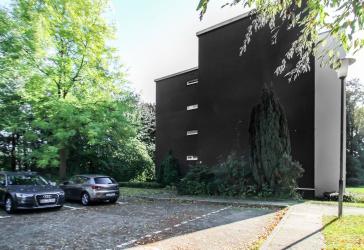 3,5 Zimmer - frisch renoviert - ruhige Lage - Balkon