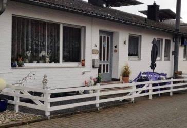 Vorschaubild Reihenendhaus