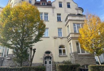 Neu sanierte 4 Raumwohnung ab sofort zu vermieten