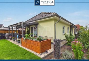 Charmanter Bungalow mit lichtdurchflutetem Wohnbereich und großem Garten