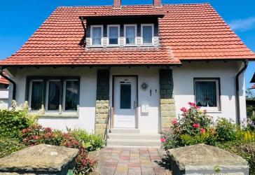 Charmantes Einfamilienhaus mit vielseitigen Nutzungsmöglichkeiten in ruhiger Lage von Werl-Büderich!