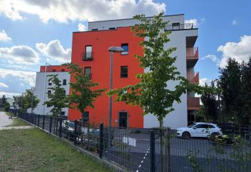 Sonnige 4-Zimmer Wohnung mit 2 Balkonen, Fussbodenheizung, Klimaanlage in Berlin Biesdorf, A15/16