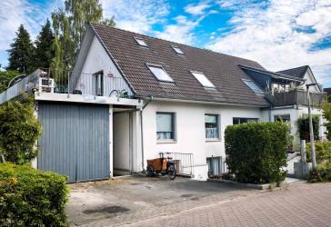MFH (3+1 WE) an ruhiger Spielstraße 2009 saniert - vermietet