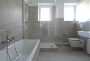 *** Modernisierte 3-Zi-Altbauwohnung in beliebter Lage von Essen-Holsterhausen ***