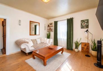 ++Schöne, sanierte 4- Zi. Altbauwohnung mit 96m² Wfl. in Schweinfurt zvk.++