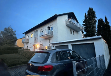 Frisch renovierte & Stilvolle 3,5 Zimmer - Dachgeschosswohnung - Perfekt für Paare und Familien!