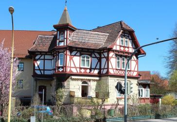 Selbstnutzung für die größere Familie (Mehrgenerationen) oder Vermietung als Kapitalanlage