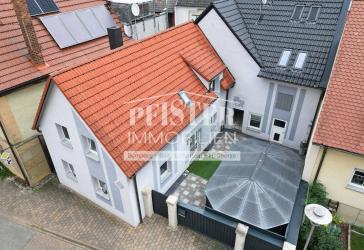 Einfamilienhaus mit ausgebauter Scheune in Kemmern
