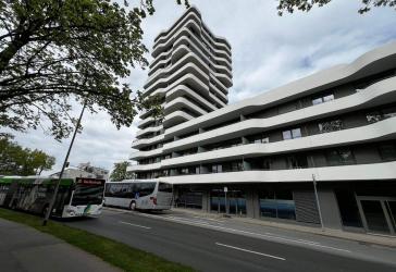 Attraktives Renditeobjekt: Teilvermietete Gewerbeeinheit mit 3 Einheiten in starker Lage – ideal für Kapitalanleger
