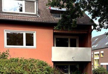 Renovierte 3 Zimmer Wohnung mit Balkon und Blick ins Grüne in ruhiger Lage von Sachsenhausen Süd