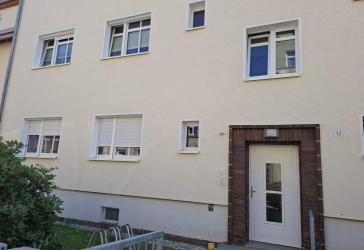 Gemütliche 3 ZKB im Hochparterre