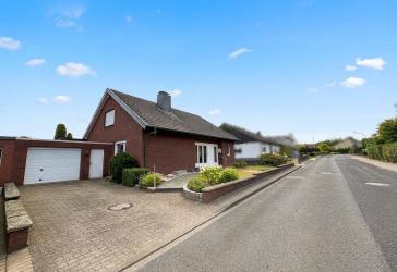 Familientraum in Dolberg: Gepflegtes EFH mit Werkstatt, Vollunterkellerung und großem Grundstück!
