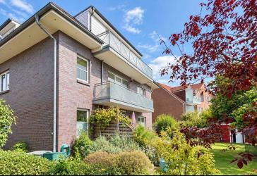 Großzügige Dachgeschosswohnung in begehrter Lage von Potsdam Eiche