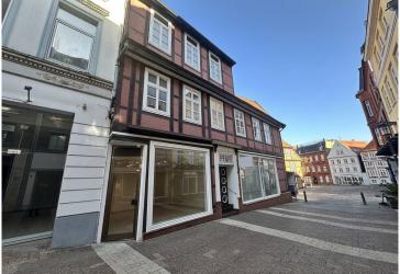 Denkmalgeschütztes Wohn- und Geschäftshaus in der Stader Innenstadt