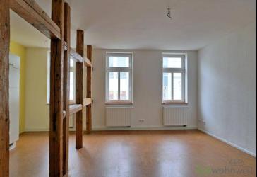 (13110_03) MGN: helle, großzügige 3-Zimmer-Wohnung mit Einbauküche in der Fußgängerzone, Bad mit Dusche und Fenster
