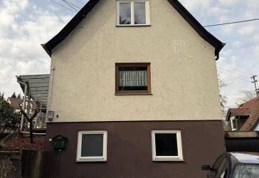 Charmantes Einfamilienhaus mit großem Grundstück in ruhiger Lage, Schwäbisch Gmünd