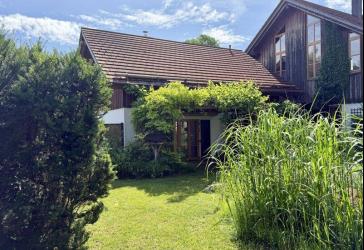 Traumgrundstück mit charmanten und gepflegtem Einfamilienhaus in ruhiger Lage in Erding Süd
