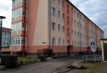 Frisch sanierte 3-Zi. Wohnung in ruhiger zentraler Lage