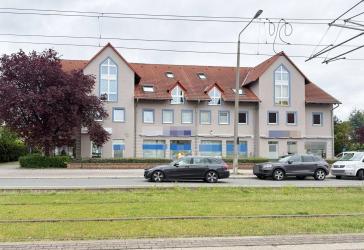 Provisionsfrei - Helle 3-Zimmer-Wohnung mit großem Balkon in Magdeburg