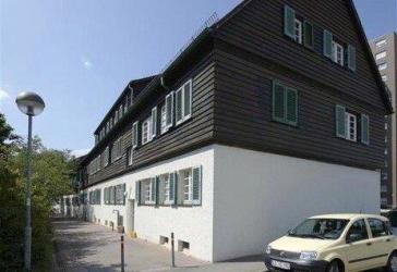 Ihre Zukunft - Ihre Wohnung: schnucklige 2,5 Zimmerwohnung im DG
