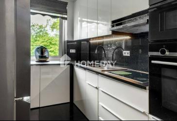 Helle 3-Zimmer-Wohnung mit Südwest-Loggia und Blick ins Grüne