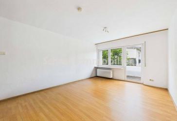 Helle 2-Zimmer-Wohnung mit Balkon direkt am Frankfurter Stadtwald