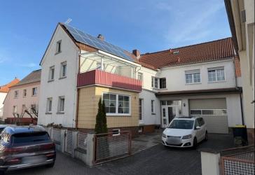 Zweifamilienhaus mit Photovoltaikanlage in Friedwald