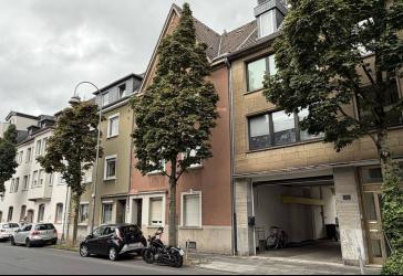Bezugsfrei - Charmantes Mehrfamilienhaus mit Ausbaupotenzial und schönem Garten!