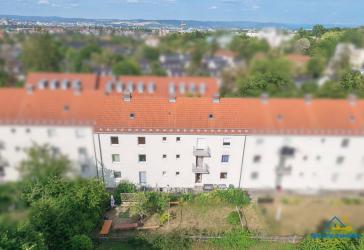 Helle 3-Zimmer-Erdgeschosswohnung mit eigenem Gartenanteil und Stellplatz in Uni- und Stadtnähe
