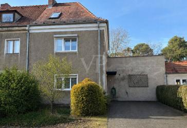 Vorschaubild Reihenendhaus