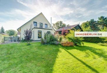 IMMOBERLIN.DE - Exzellentes Einfamilienhaus mit tollem Garten in naturverbundener Lage