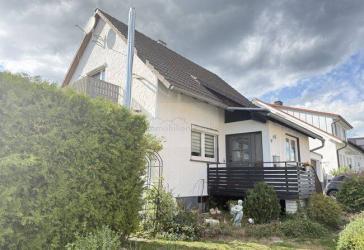 Solides Einfamilienhaus mit Potenzial in ruhiger Wohnlage von Emmingen