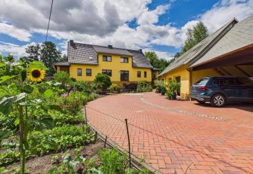 Vorschaubild Mehrfamilienhaus