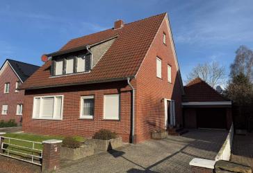 Wohnhaus mit Garage in Papenburg-Untenende, Nähe Hauptkanal