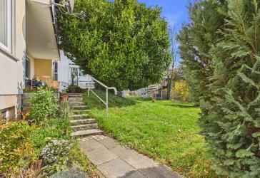 3-Familienhaus mit großem Grundstück