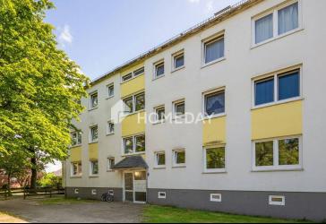 Vermietete Drei-Zimmer-Wohnung mit Loggia - interessante Kapitalanlage