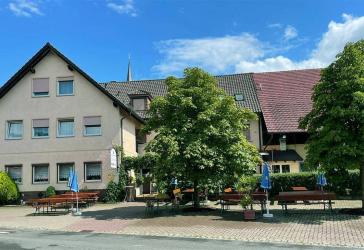Fränkischer Traditionsgasthof mit Biergarten und Hotelzimmer in Zapfendorf-Unterleiterbach