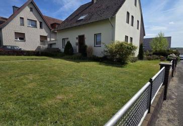 Haus mit zwei Wohneinheiten in Lüstringen auf tollem Eckgrundstück