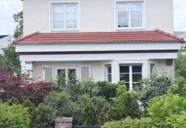 EFH in einer Privatstrasse direkt an der Scharfe Lanke