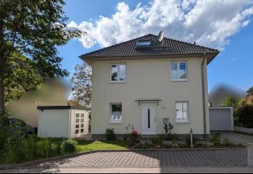 Einfamilienhaus in natur- und stadtnaher Lage